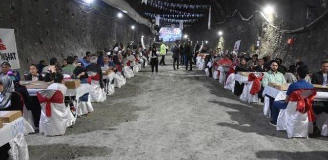 Sivas Belediyesi'nden Tünelde Iftar