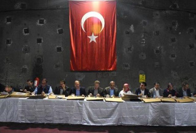 Sivas Belediyesi'nden Tünelde Iftar