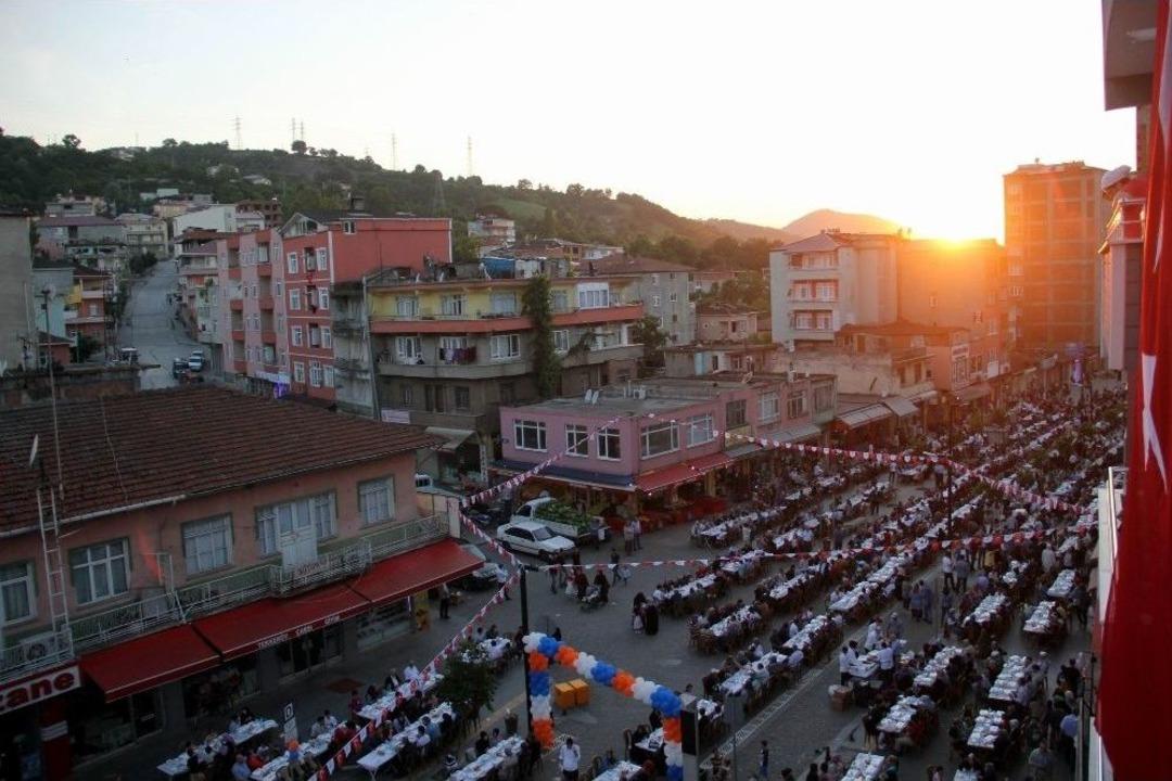 Tekkek&ouml;y İftarda Buluştu