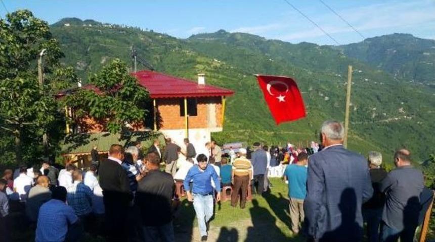 Şehit Uzman &Ccedil;avuşun Acı Haberi Ordu'ya Ulaştı (2)