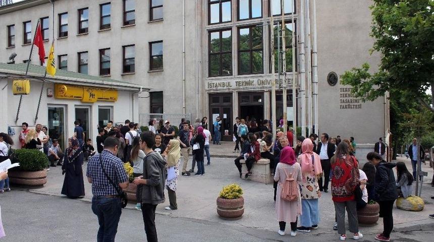 Lys&rsquo;nin Son Oturumu Başladı