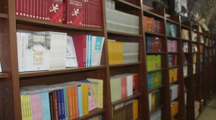 Dizi Ve Filmler Kitap Satışlarını Artırdı