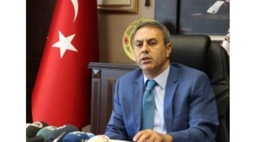 Manisa&rsquo;da Zehirlenmelerin Yaşandığı Kışlaya Yemek Sağlayan Firmada 21 G&ouml;zaltı