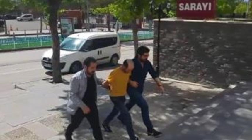 Erzurum&rsquo;da Dolandırdı Doğubayazıt&rsquo;da Yakalandı