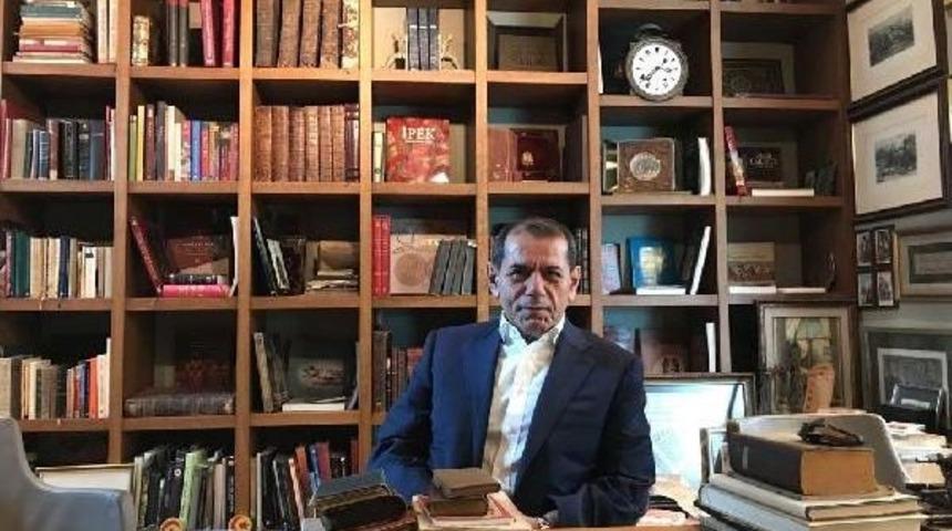 Dursun &Ouml;zbek: "&ouml;n&uuml;m&uuml;zdeki Hafta Transfer U&ccedil;akları İstanbul'a Inmeye Başlayacak"