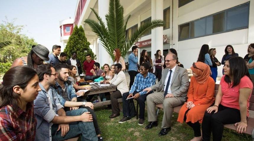 Yabancı Uyruklu &Ouml;ğrenciler İ&ccedil;in Memnuniyet Araştırması