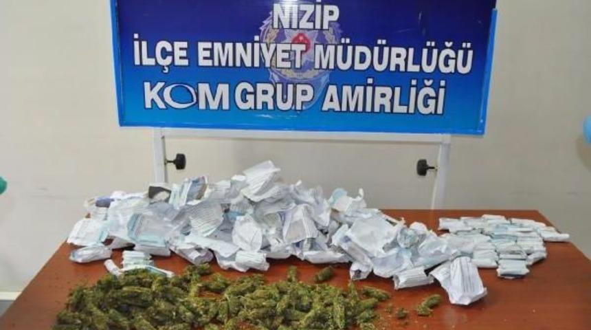 Nizip'te 4 Kilo Esrar Ele Ge&ccedil;ti