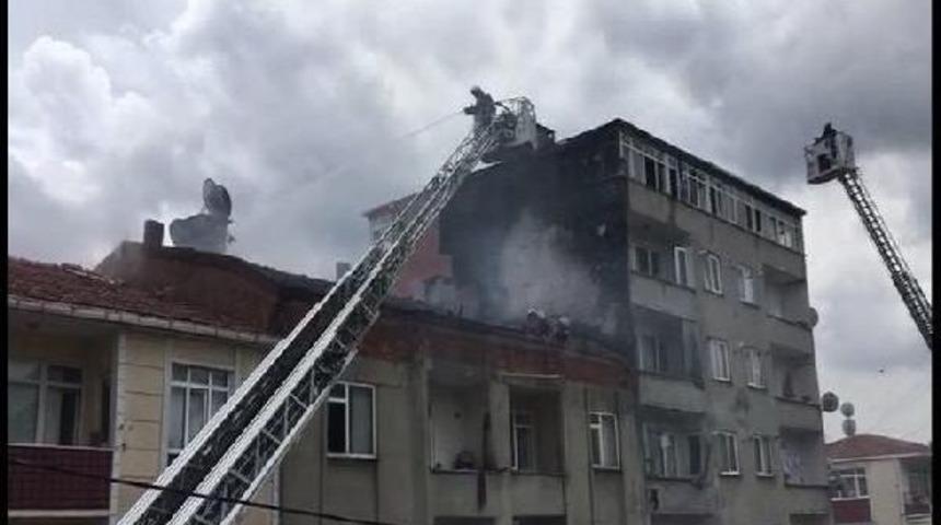 Sefak&ouml;y'de Heyecan Yaratan Yangın