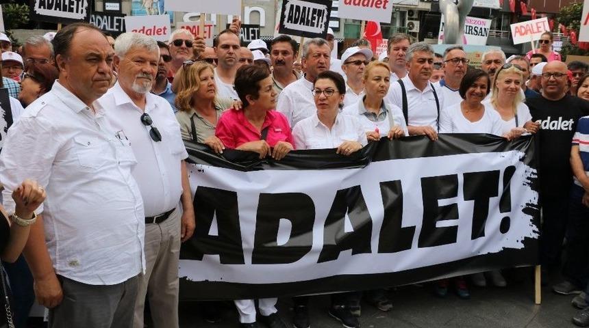 Chp İzmir Teşkilatından Manisa’da "adalet Yürüyüşü"