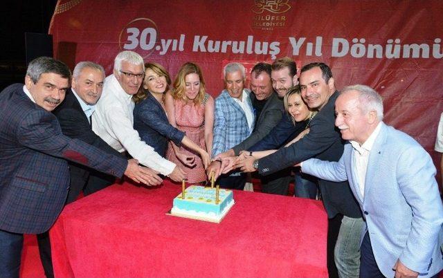 Nilüfer Belediyesi 30. Kuruluş Yıl Dönümünü Çalışanlarıyla Kutladı 2