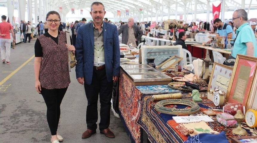 Bursa’daki Antikacı Pazarına Yoğun İlgi