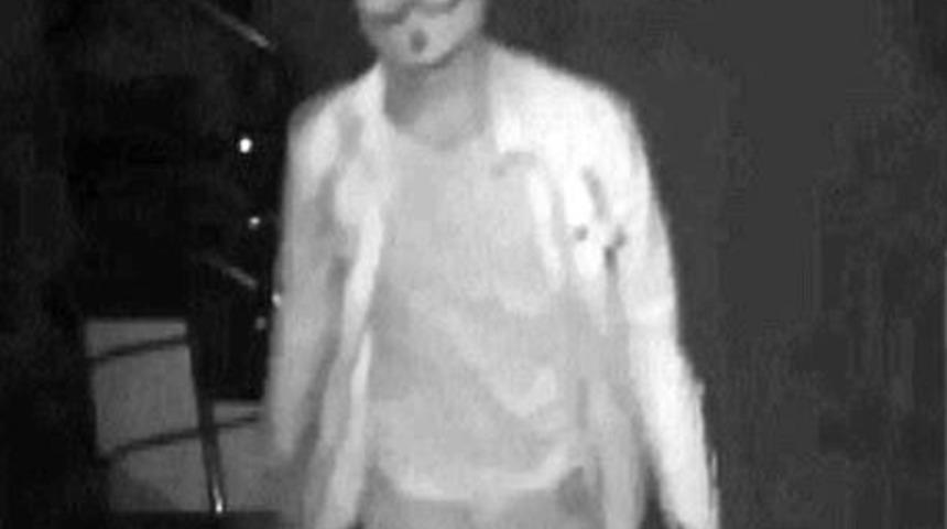 V Maskeli Hırsız Yakalandı