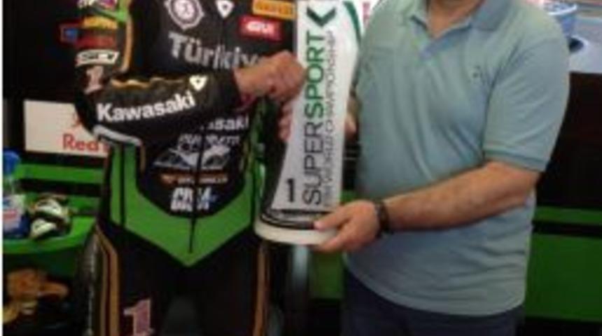 (&ouml;zel Haber) Kenan Sofuoğlu: "allah&rsquo;ın İzniyle Şampiyon Olacağımı D&uuml;ş&uuml;n&uuml;yorum"