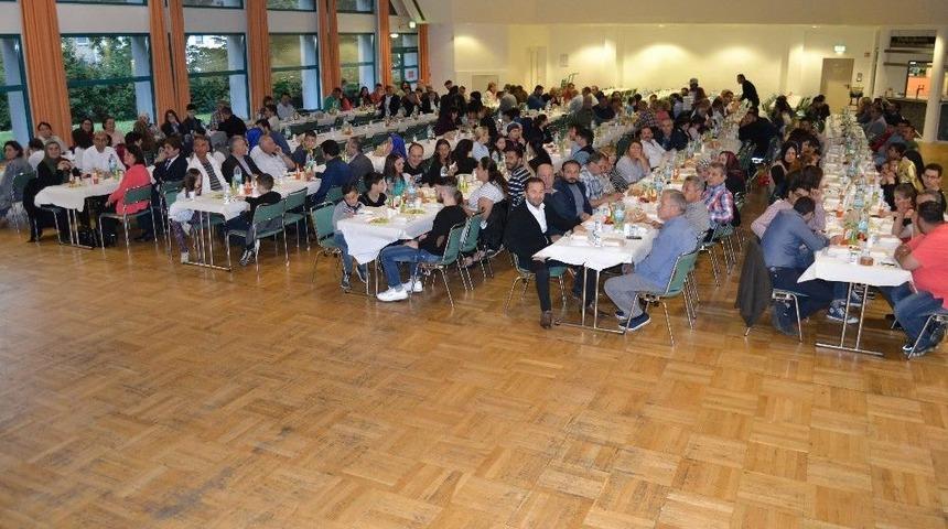 Avrupa Karab&uuml;kspor Ve Devrekliler Derneği&rsquo;nden İftar