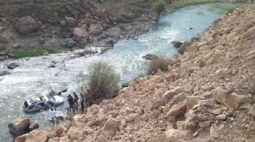 Cip, Zap Deresi'ne U&ccedil;tu: 1 &Ouml;l&uuml;, 5 Yaralı, 3 Kayıp