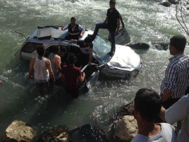 Cip, Zap Deresi'ne Uçtu: 1 Ölü, 5 Yaralı, 3 Kayıp