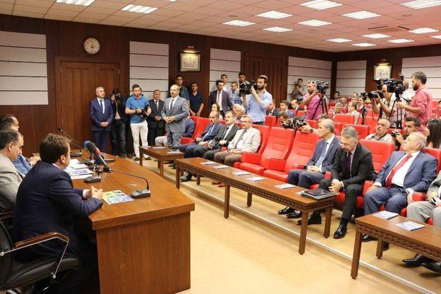 Bakan Veysel Eroğlu Kahramanmaraş&rsquo;ta 3