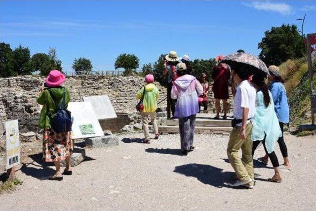 Truva'ya Uzak Doğulu Turist Ilgisi