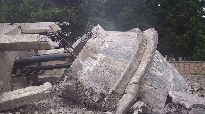 Ak&ccedil;akoca&rsquo;da Asırlık Su Deposu Yıkıldı