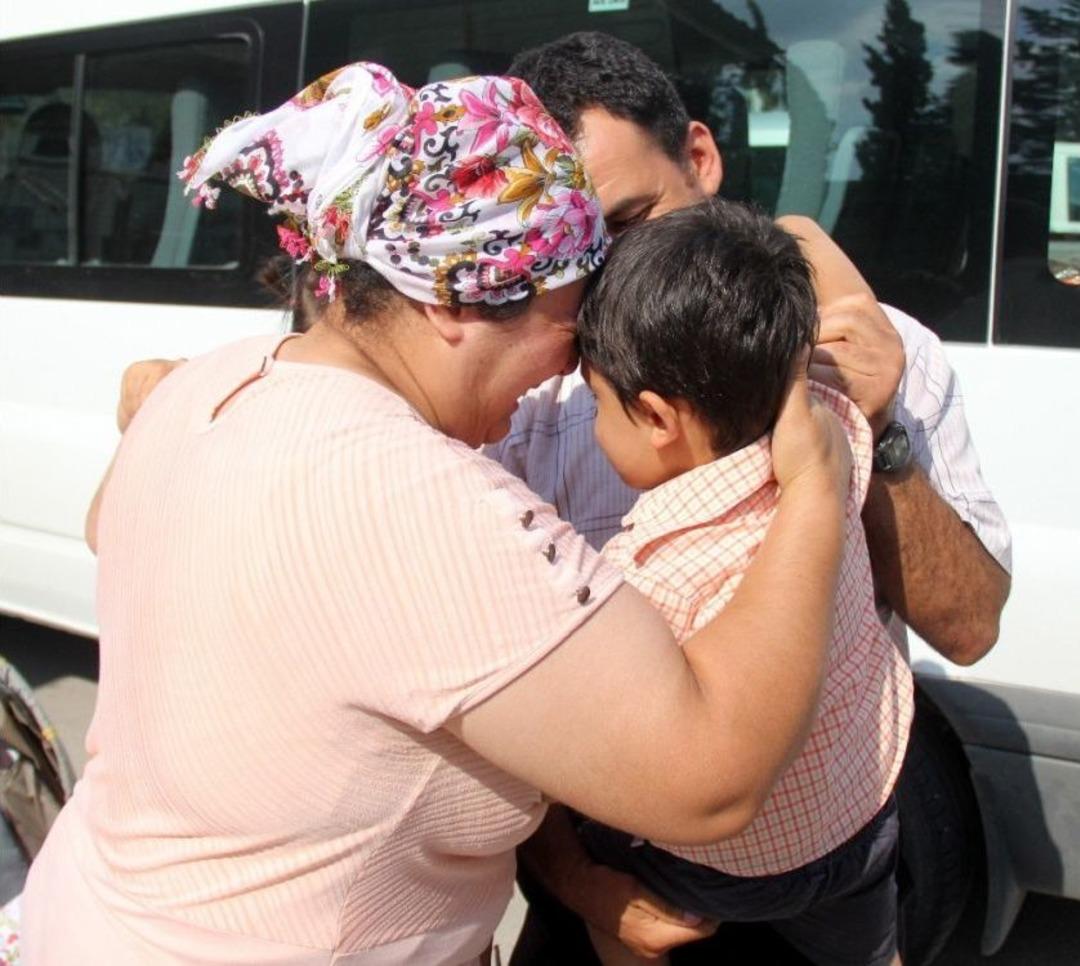 (&ouml;zel Haber) Kaybolan &Ccedil;ocuk &Ouml;nce Ağladı, Sonra Ağlattı