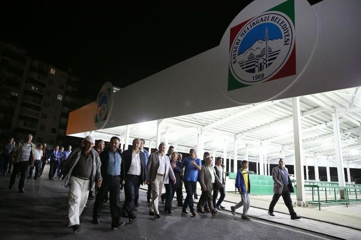 Başkan B&uuml;y&uuml;kkılı&ccedil; G&ouml;kkent Sakinleri İle Buluştu