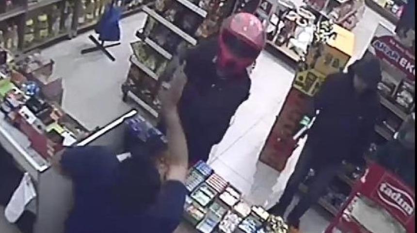 Mersin'de Kanlı Market Soygunu Girişimine 2 Tutuklama