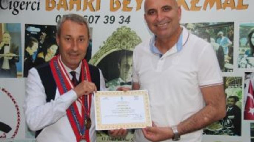 Bahri Bey&rsquo;e, Teşekk&uuml;r Belgesi