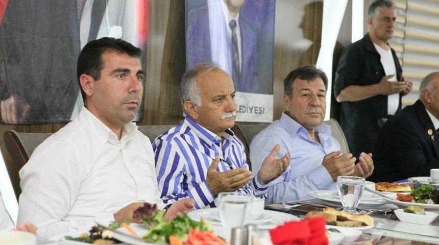 Bayraklı&rsquo;da Birlik Ve Beraberlik İftarı