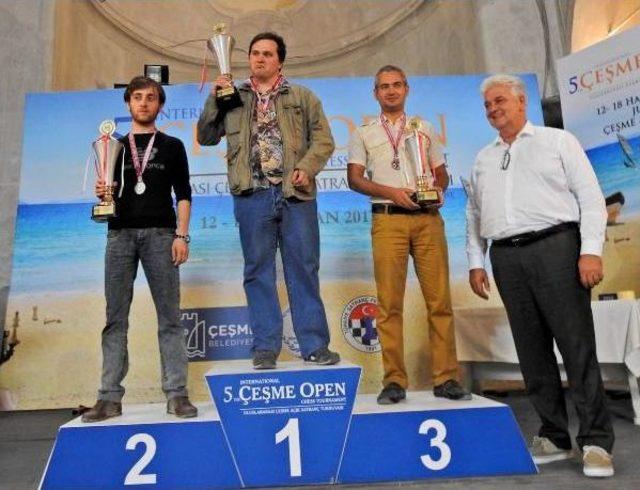 Uluslararası &Ccedil;eşme Open Satran&ccedil; Turnuvası Sona Erdi 1