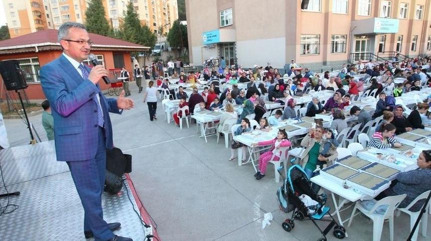 Yenikent İftarı Birlikte A&ccedil;tı