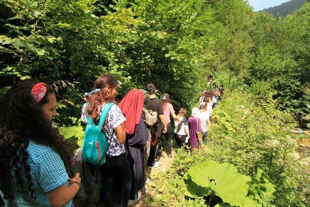 Eyüplü Çocuklar Yaz Tatilini Kefken’de Geçirecek