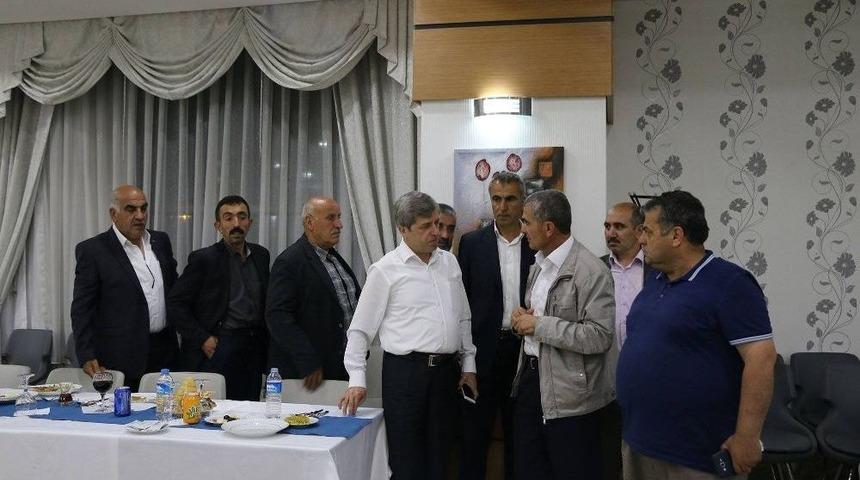 Başkan Vekili &Ccedil;ınar, Muhtarlarla Bir Araya Geldi