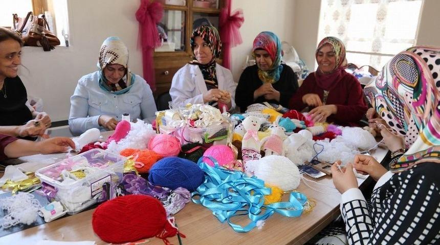 Kilis&rsquo;te, Oyuncaksız &Ccedil;ocuk Kalmasın Projesi