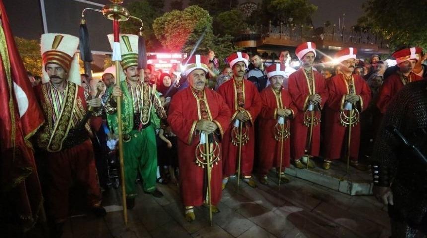 G&uuml;rsu Mehteranı Ey&uuml;p Sultan&rsquo;da Sahne Aldı