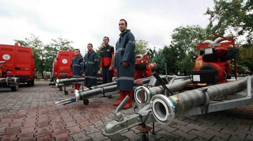 B&uuml;y&uuml;kşehir İtfaiyesi Aşırı Yağışlara Karşı Hazır Kıta