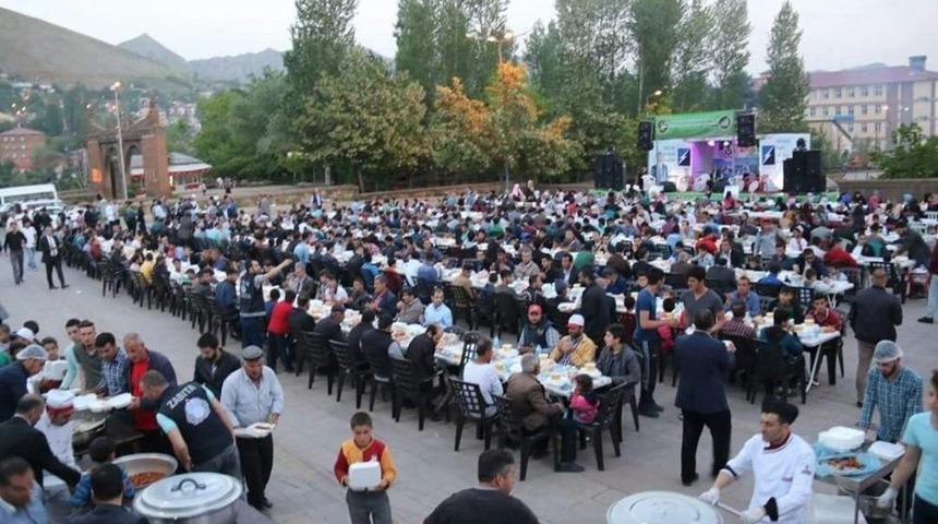 Vedaş&rsquo;tan İftar Yemeği