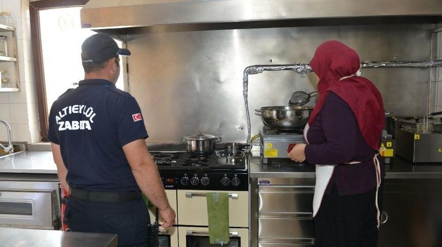 Altıeyl&uuml;l&rsquo;de Fırın Ve Lokantalar Denetlendi