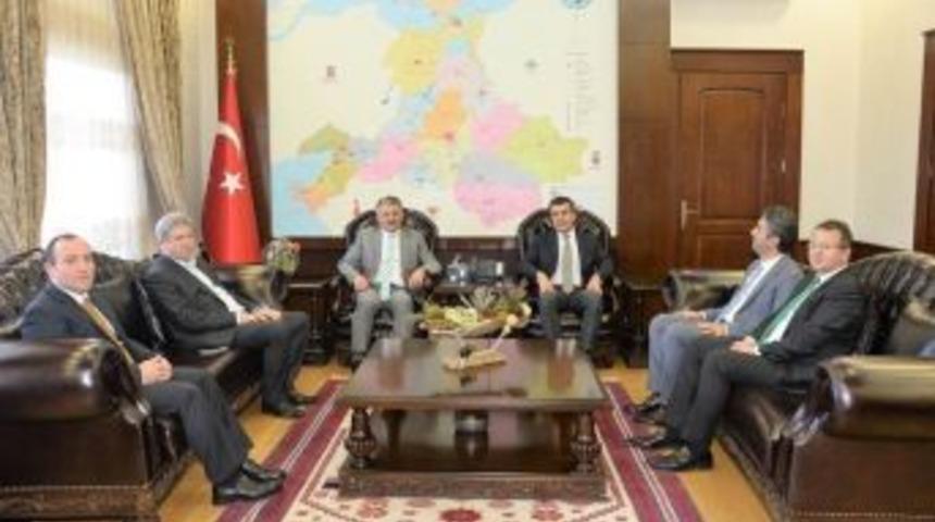 Meb M&uuml;steşarı Balıkesir&rsquo;de