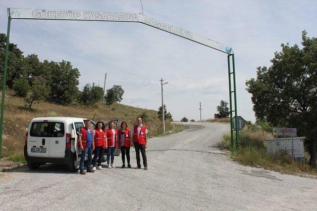 Salihli Kızılay, Gıda Kolisi Dağıtımına Başladı