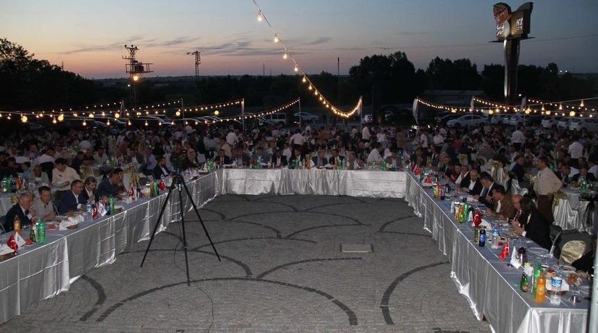 &Ccedil;erkezk&ouml;y Tso Protokol Ve &Uuml;yelerini İftarda Buluşturdu