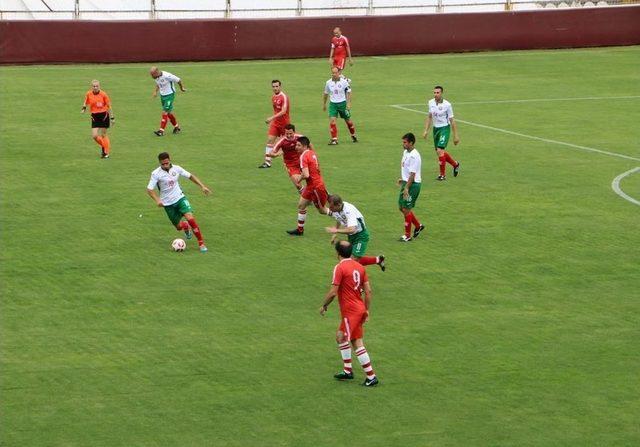 Kartal Belediyesi’nin Ev Sahipliğinde Türk-bulgar Dostluk Maçı 2