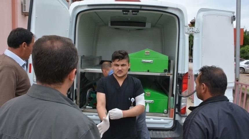 Bonzai Kullanan Gen&ccedil; Arkadaşının Evinde &Ouml;ld&uuml;