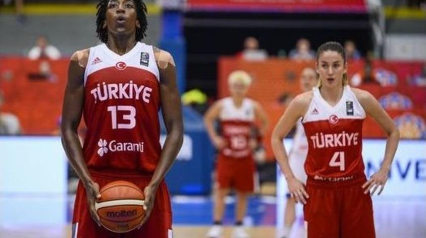 Quanitra Hollingsvorth: &ldquo;yd&uuml; İle Basketbol Kariyerimi Y&uuml;kselttim&rdquo;