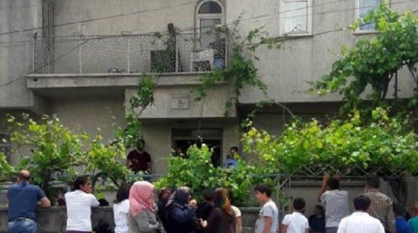 Askerden Hava Değişimine Gelen Gen&ccedil; Intihar Etti