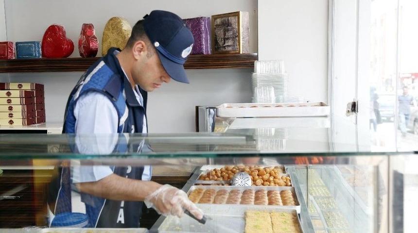 G&ouml;lbaşı Belediyesinden Ramazan Bayramı &Ouml;ncesi Gıda Denetimi