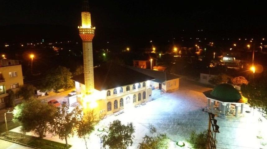 Sarıg&ouml;l Camileri Aydınlandı