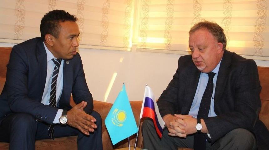 Rusya&rsquo;nın Antalya Başkonsolosu Oleg Rogoza: