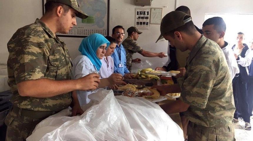 Askerlerin Yemekleri Belediyelerden