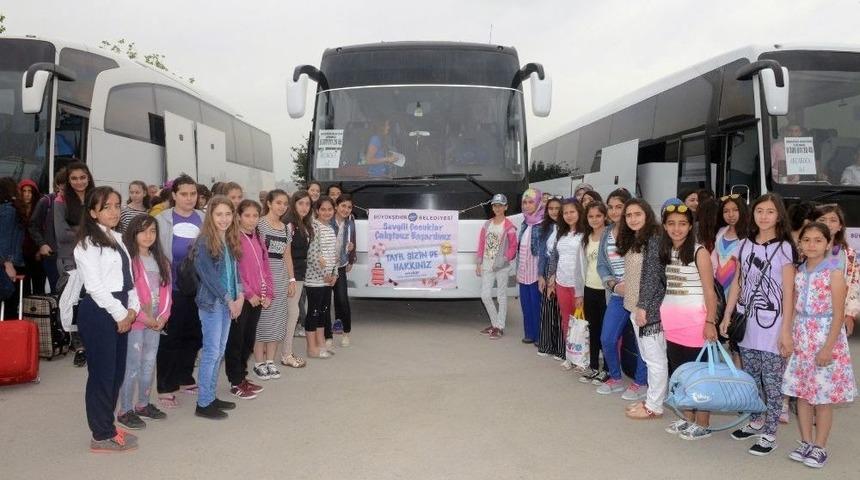 B&uuml;y&uuml;kşehir Belediyesi Başarılı &Ouml;ğrenciler İ&ccedil;in Kamp D&uuml;zenledi