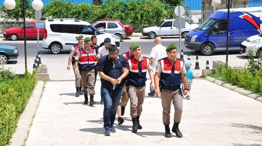 Sahte Dolarla Yakalandılar